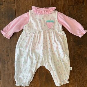 Baby Girls Vintage 90s Peter Rabbit Pink & White Ruffle Neck One-Piece Bodysuit